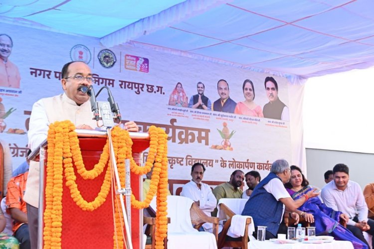 विष्णु सरकार का एक और ऐतिहासिक फैसला : सरकारी स्कूलों से दसवीं, बारहवीं पास करने वाली छात्राओं को आगे पढ़ाई के लिए मिलेंगे 30 हजार रूपए