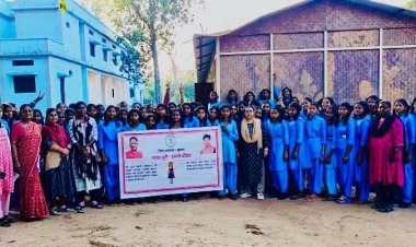 “मायद नुनी” कार्यक्रम : दूरस्थ वनांचल क्षेत्रों में किशोरी बालिकाओं के सशक्तिकरण की मजबूत पहल, सुकमा में सफल आयोजन