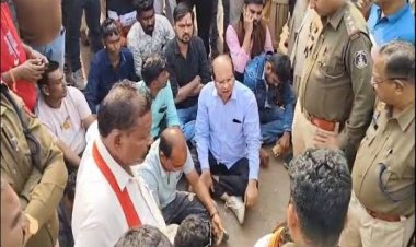 बेटी संग घर लौटते पिता ने लगाई फांसी