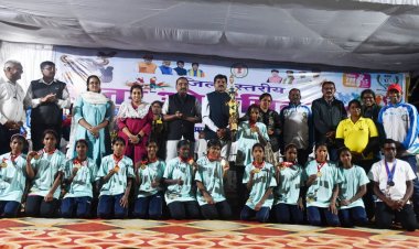 अबूझमाड़ ओरछा की बेटियाँ संभाग स्तरीय खो-खो प्रतियोगिता में नारायणपुर का करेंगी प्रतिनिधित्व