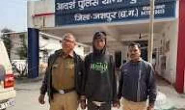 जशपुर जिले के कुनकुरी थाना क्षेत्र में एक नाबालिग बालिका को बहला-फुसलाकर भगा ले जाने और शादी का झांसा देकर दुष्कर्म करने के मामले में पुलिस ने कार्रवाई की