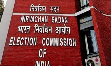 Supreme Court ने ECI को SIR विस्तार याचिकाओं पर 31 दिसंबर तक फैसला करने का दिया आदेश