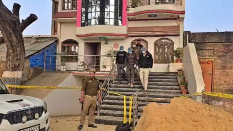 CRIME : कलयुगी बेटे का खौफनाक कांड—पिता का गला घोंटा, मां को आरी से काटा, शव बोरियों में भरकर नदियों में फेंके