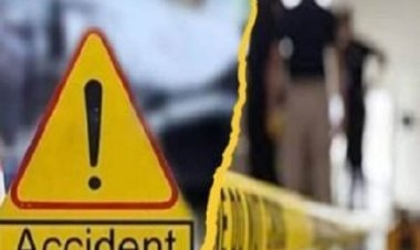 तेज रफ्तार का कहर… बस ने बाइक सवार को मारी टक्कर, हेलमेट के साथ सिर भी कुचलाया