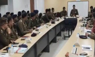 रायपुर कमिश्नरेट के कमिश्नर डॉ. संजीव शुक्ला ने पदभार संभालते ही लॉ एंड ऑर्डर पर सख्ती दिखाई