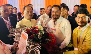 CG – कोतबा में मुख्यमंत्री से मिले स्वामी आत्मानंद संविदा शिक्षक-कर्मचारी संघ के प्रतिनिधि…