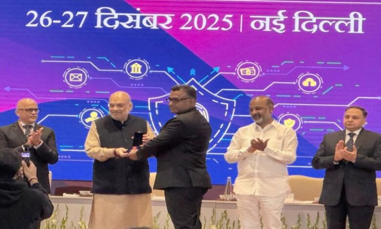 छत्तीसगढ़ के ईओडब्ल्यू–एसीबी प्रमुख को केंद्रीय गृह मंत्री ने किया सम्मानित