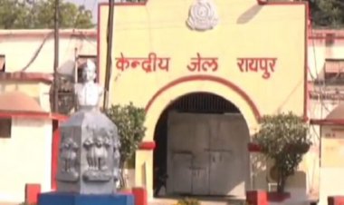 बड़ी खबर… पुलिस को चकमा देकर कैदी बाप-बेटे फरार, पहले भी दर्जनों कैदी हो चुके हैं ऐसे फरार