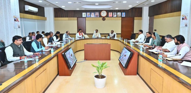 मंत्रालय में CM साय ले रहे कैबिनेट बैठक