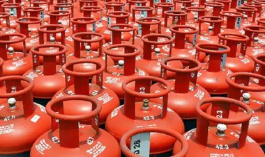 LPG Price Hike: होली से पहले लगा झटका, LPG सिलेंडर ₹28-₹31 हुआ महंगा; लगातार तीसरे महीने बढ़े दाम