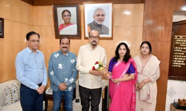 अंतरराष्ट्रीय महिला दिवस पर राज्यपाल ने स्मिता सिंह को सम्मानित किया