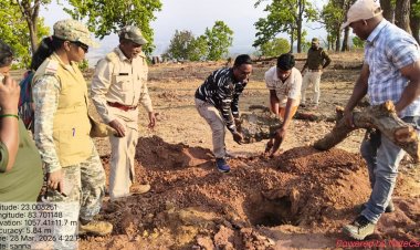 जंगल क्षेत्र में अवैध बोरवेल खनन पर वन विभाग की सख्त कार्यवाही, दो वाहन जब्त