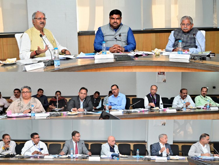 छत्तीसगढ़ अधिवक्ता कल्याण निधि न्यास समिति की बैठक सम्पन्न….