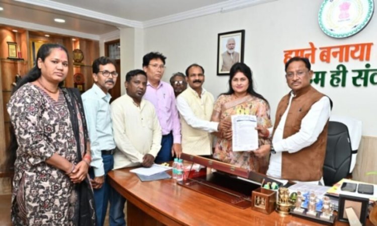 1950 पूर्व दस्तावेज की अनिवार्यता खत्म करने की मांग तेज, संघर्ष मोर्चा की अध्यक्ष सावित्री जगत ने मुख्यमंत्री को लिखा पत्र