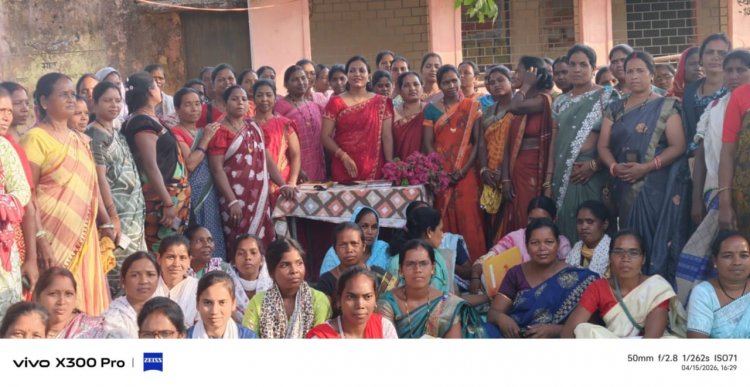 यात्रा भत्ता सहित अन्य योजनाओं में कमीशन की मांग करने वाले अधिकारियों की अब खैर नहीं,महिला एवं बाल विकास विभाग के उच्च अधिकारियों के दबाव में नहीं आने सभी हुवे एकजुट,अब करेंगे सभी गलत कार्यों का खुलकर विरोध,संघ की अति महत्वपूर्ण बैठक में लिया गया कई निर्णय