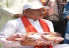 नवजात का CM साय ने किया नामकरण, “रविशंकर” नाम से गूंजा कमारखोल का आंगन