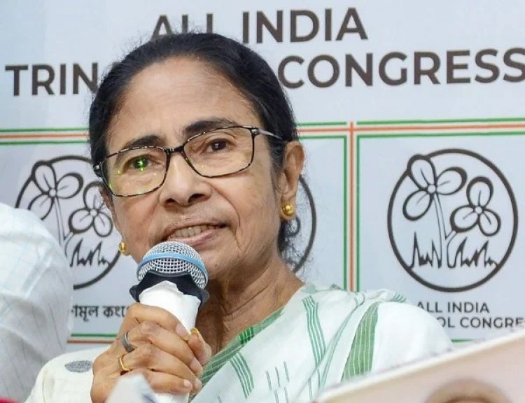 West Bengal Politics: ममता बनर्जी नहीं रहीं मुख्यमंत्री, राज्यपाल ने भंग की पूरी कैबिनेट