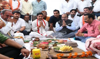 केंद्रीय राज्य मंत्री तोखन साहू और उप मुख्यमंत्री अरुण साव ने 10 करोड़ के कार्यों का किया भूमिपूजन