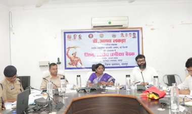 'जनजातीय अधिकारों से कोई समझौता नहीं ': राष्ट्रीय अनुसूचित जनजाति आयोग की सदस्य डॉ. आशा लकड़ा का सख्त संदेश, जशपुर में योजनाओं की गहन समीक्षा, लापरवाही पर कार्रवाई की चेतावनी