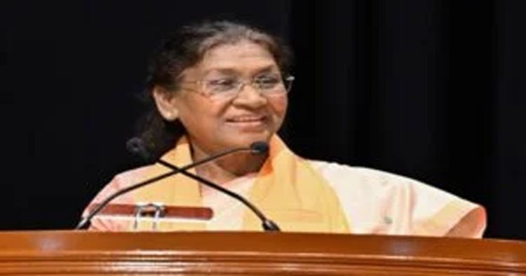 सोशल मीडिया का उपयोग सूचना देने के लिए नहीं, लोगों की चिंताएं सुनने व हल करने में भी करें:राष्ट्रपति