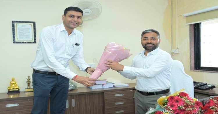 नगरीय प्रशासन विभाग के नए संचालक महादेव क्षीरसागर ने ग्रहण किया पदभार