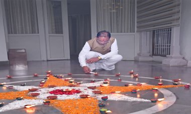 प्रधानमंत्री नरेंद्र मोदी के जन्मदिवस पर मुख्यमंत्री विष्णु देव साय ने अपने निवास पर जलाया ‘आशीर्वाद का दीया’