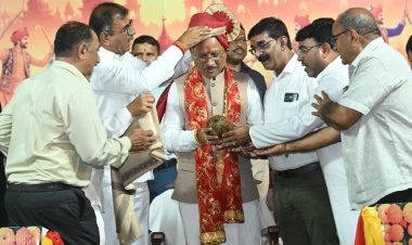 नारी शक्ति के सम्मान, सुरक्षा और आर्थिक सशक्तिकरण के लिए प्रतिबद्ध है हमारी सरकार : मुख्यमंत्री  विष्णु देव साय