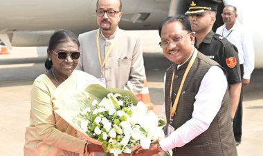 राष्ट्रपति द्रौपदी मुर्मु का रायपुर में स्वागत, बस्तर दशहरा और मुरिया दरबार में होंगी शामिल